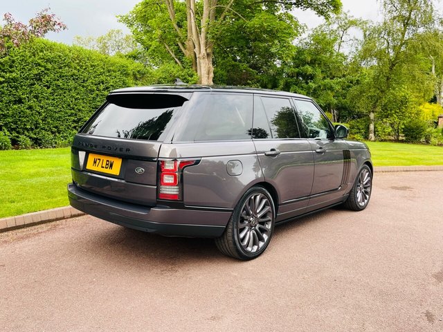 View our LAND ROVER RANGE ROVER