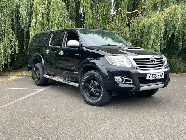 2015 65 Toyota HI-Lux 3.0 INVINCIBLE X 4X4 D-4D DCB 169 BHP