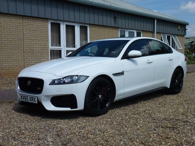 2015 65 Jaguar Xf 3.0 V6 S 4d 296 BHP