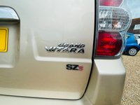 USED 2011 11 SUZUKI GRAND VITARA 1.6 SZ3 3d 106 BHP Low Mileage Grand Vitara - 1 owner from New