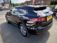 USED 2019 19 JAGUAR F-PACE 2.0 R-SPORT AWD 5d 247 BHP ONE OWNER | FULL JAGUAR HIST.