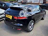USED 2019 19 JAGUAR F-PACE 2.0 R-SPORT AWD 5d 247 BHP ONE OWNER | FULL JAGUAR HIST.