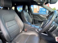 USED 2019 19 JAGUAR F-PACE 2.0 R-SPORT AWD 5d 247 BHP ONE OWNER | FULL JAGUAR HIST.