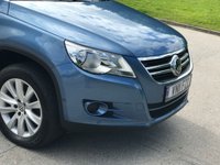 USED 2011 11 VOLKSWAGEN TIGUAN 2.0 MATCH TDI 4MOTION DSG 5d 138 BHP SAT NAV + PARKING SENSORS+BLUETOOH