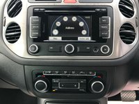 USED 2011 11 VOLKSWAGEN TIGUAN 2.0 MATCH TDI 4MOTION DSG 5d 138 BHP SAT NAV + PARKING SENSORS+BLUETOOH