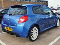 USED 2011 61 RENAULT CLIO 2.0 GORDINI 3d 197 BHP Limited Edition No.427 of 500 - LOW MILES - HISTORY