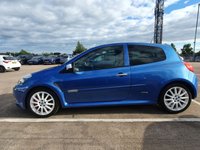 USED 2011 61 RENAULT CLIO 2.0 GORDINI 3d 197 BHP Limited Edition No.427 of 500 - LOW MILES - HISTORY