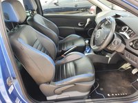 USED 2011 61 RENAULT CLIO 2.0 GORDINI 3d 197 BHP Limited Edition No.427 of 500 - LOW MILES - HISTORY