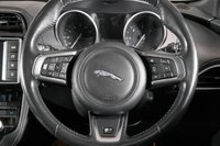 USED 2017 17 JAGUAR F-PACE 2.0 R-SPORT AWD 5d 178 BHP + NATIONWIDE HOME DELIVERY +