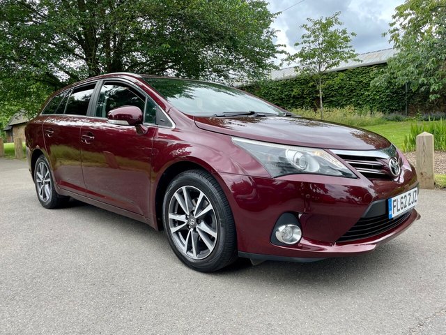 2012 62 Toyota Avensis 1.8 TR VALVEMATIC  5d 147 BHP