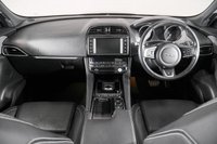 USED 2018 18 JAGUAR F-PACE 2.0 R-SPORT AWD 5d 178 BHP +NATIONWIDE DELIVERY AVAILABLE+