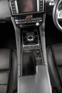 USED 2018 18 JAGUAR F-PACE 2.0 R-SPORT AWD 5d 178 BHP +NATIONWIDE DELIVERY AVAILABLE+