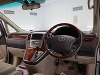 USED 2004 04 TOYOTA ALPHARD 3.0 MPV 5d 217 BHP LUXURIOUS COMFORT AND STUNNING CONDITION 6 SEATER WITH ADDED FACTORY EXTRAS