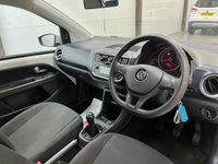 USED 2016 66 VOLKSWAGEN UP 1.0 MOVE UP 3d 60 BHP DAB,&pound;20Tax,Bluetooth
