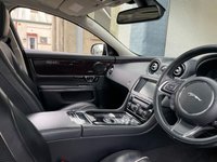 USED 2016 16 JAGUAR XJ 3.0 D V6 PREMIUM LUXURY L 4d 296 BHP 