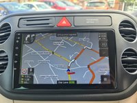 USED 2011 VOLKSWAGEN TIGUAN 2.0 MATCH TDI 4MOTION DSG 5d 138 BHP VOLKSWAGEN TIGUAN 2.0 MATCH TDI 4MOTION DSG 5d 138 BHP