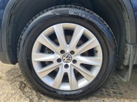 USED 2011 VOLKSWAGEN TIGUAN 2.0 MATCH TDI 4MOTION DSG 5d 138 BHP VOLKSWAGEN TIGUAN 2.0 MATCH TDI 4MOTION DSG 5d 138 BHP