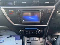 USED 2015 15 TOYOTA AURIS 1.8 VVT-I ICON PLUS 5d 98 BHP OVER 200 CARS AVAILABLE