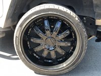 USED 2009 59 HUMMER H2 6.0 AUTO 5d 325 BHP GLOSS BLACK