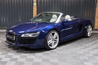 USED 2013 13 AUDI R8 4.2 SPYDER V8 QUATTRO 2d 424 BHP LOW MILEAGE STUNNING R8 SPYDER IN ESTORIL BLUE