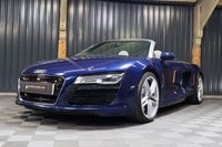 USED 2013 13 AUDI R8 4.2 SPYDER V8 QUATTRO 2d 424 BHP LOW MILEAGE STUNNING R8 SPYDER IN ESTORIL BLUE