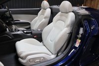 USED 2013 13 AUDI R8 4.2 SPYDER V8 QUATTRO 2d 424 BHP LOW MILEAGE STUNNING R8 SPYDER IN ESTORIL BLUE