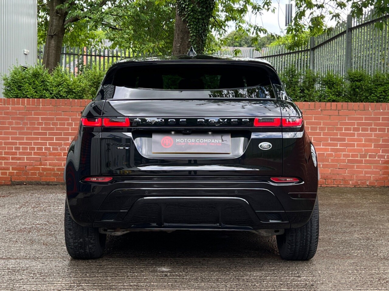 2019 19 LAND ROVER RANGE ROVER EVOQUE 2.0L R-DYNAMIC SE 5d AUTO 178 BHP
