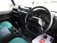 USED 2013 62 LAND ROVER DEFENDER 2.2 TD HARD TOP 122 BHP www.suffolkcarcentre.co.uk - Located at Reydon