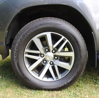 USED 2018 18 TOYOTA HI-LUX 2.4 INVINCIBLE 4WD D-4D DCB 4d 147 BHP www.suffolkcarcentre.co.uk - Located at Reydon