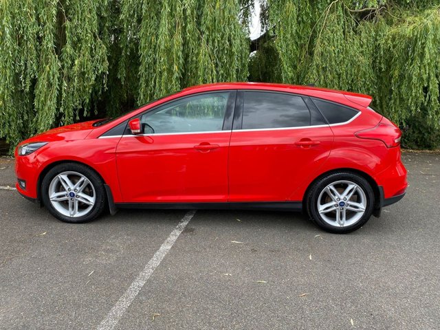 View our FORD FOCUS