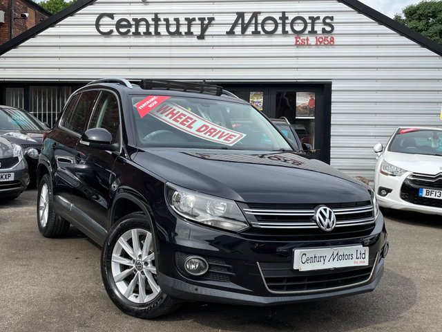 2013 13 Volkswagen Tiguan 2.0 SE TDi (TECH PACK) 4Motion 5dr - GLASS ROOF