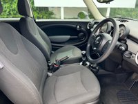 USED 2010 60 MINI CLUBMAN 1.6L COOPER D 5d 112 BHP *JUST SERVICED / MOT JUNE 23*
* 6 MONTH WARRANTY / FINANCE*
