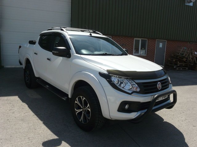 2017 67 Fiat Fullback 2.4 LX DCB 180 BHP