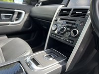 USED 2017 67 LAND ROVER DISCOVERY SPORT 2.0 SD4 HSE LUXURY 5d 238 BHP Glass Panoramic Roof, NAV DAB