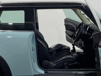 USED 2011 61 MINI HATCH COOPER 1.6 COOPER 3d 122 BHP Ice Blue, Chilli pack, 17" Conical alloy wheels,