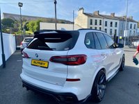 USED 2020 20 BMW X5 3.0 XDRIVE30D M SPORT 5d 261 BHP SKYLOUNGE ROOF & HARMON KARDON