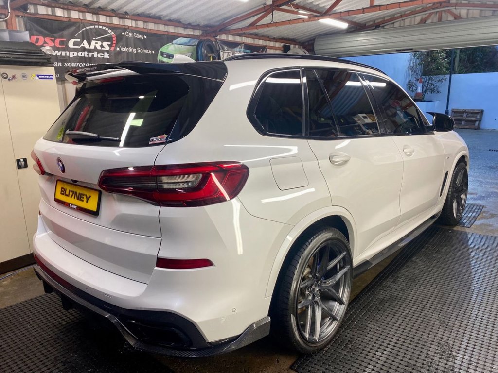 USED 2020 20 BMW X5 3.0 XDRIVE30D M SPORT 5d 261 BHP SKYLOUNGE ROOF & HARMON KARDON