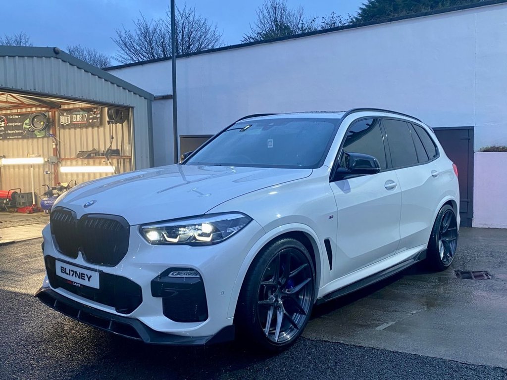 USED 2020 20 BMW X5 3.0 XDRIVE30D M SPORT 5d 261 BHP SKYLOUNGE ROOF & HARMON KARDON