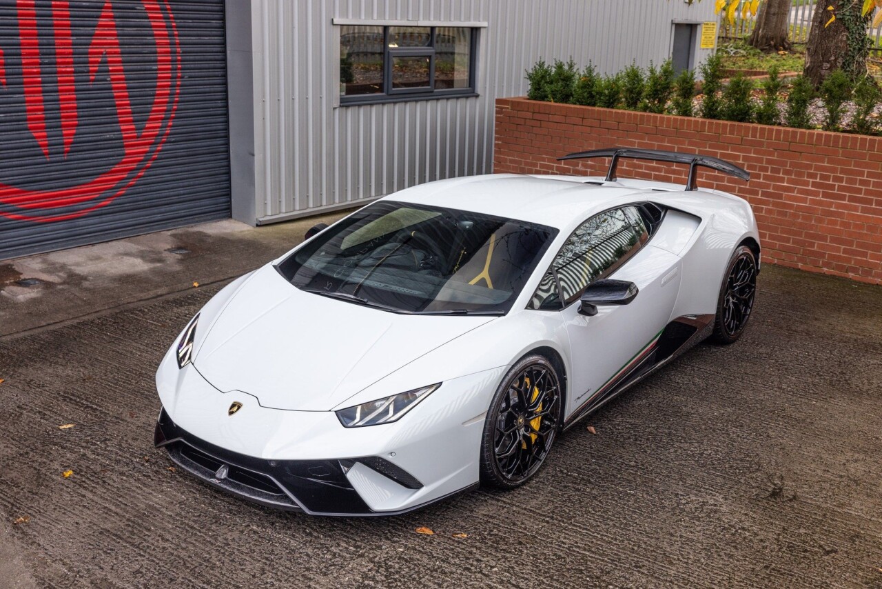 2018 18 LAMBORGHINI HURACAN 5.2 V10 LP 640-4 Performante LDF 4WD (s/s) 2dr
