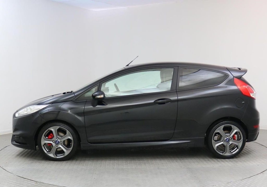 USED 2015 64 FORD FIESTA 1.6 ST-3 3d 180 BHP 