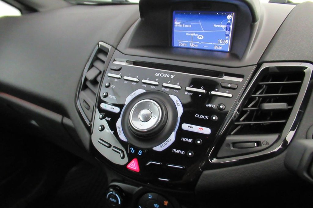 USED 2015 64 FORD FIESTA 1.6 ST-3 3d 180 BHP 