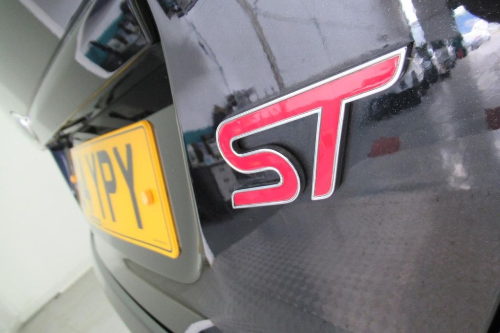 USED 2015 64 FORD FIESTA 1.6 ST-3 3d 180 BHP 