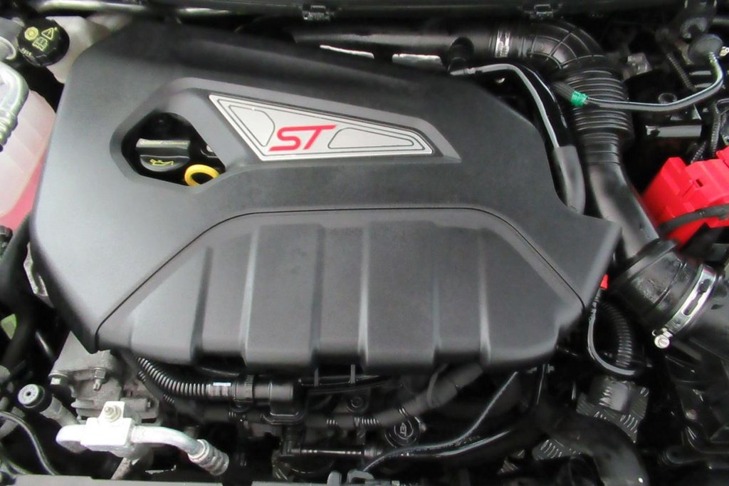 USED 2015 64 FORD FIESTA 1.6 ST-3 3d 180 BHP 