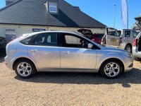USED 2011 11 FORD FOCUS 1.6 SPORT 5d 99 BHP Automatic with Sat Nav & Bluetooth