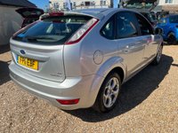 USED 2011 11 FORD FOCUS 1.6 SPORT 5d 99 BHP Automatic with Sat Nav & Bluetooth