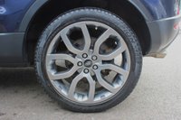 USED 2016 16 LAND ROVER RANGE ROVER EVOQUE 2.0 TD4 SE TECH 5d 177 BHP Over &pound;3000 Of Extras, Two Tone Lunar Ivory Leather Interior, 360 Sensors, Sat Nav, Voice Command
