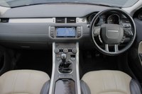 USED 2016 16 LAND ROVER RANGE ROVER EVOQUE 2.0 TD4 SE TECH 5d 177 BHP Over &pound;3000 Of Extras, Two Tone Lunar Ivory Leather Interior, 360 Sensors, Sat Nav, Voice Command