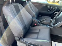 USED 2010 J RENAULT MEGANE 1.6 DYNAMIQUE TOMTOM VVT 3d 110 BHP 