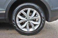 USED 2016 66 VOLKSWAGEN TIGUAN 2.0 SE NAV TDI BMT 4MOTION DSG 5d 148 BHP 2 Owners, Full VW Service History, Rear Camera, Parking Sensors, Apple Car Play, 18" Upgraded Alloys, Front & Rear Climate Control