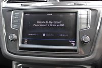 USED 2016 66 VOLKSWAGEN TIGUAN 2.0 SE NAV TDI BMT 4MOTION DSG 5d 148 BHP 2 Owners, Full VW Service History, Rear Camera, Parking Sensors, Apple Car Play, 18" Upgraded Alloys, Front & Rear Climate Control